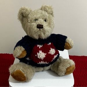 Hugfun bear w gift box - new, vintage